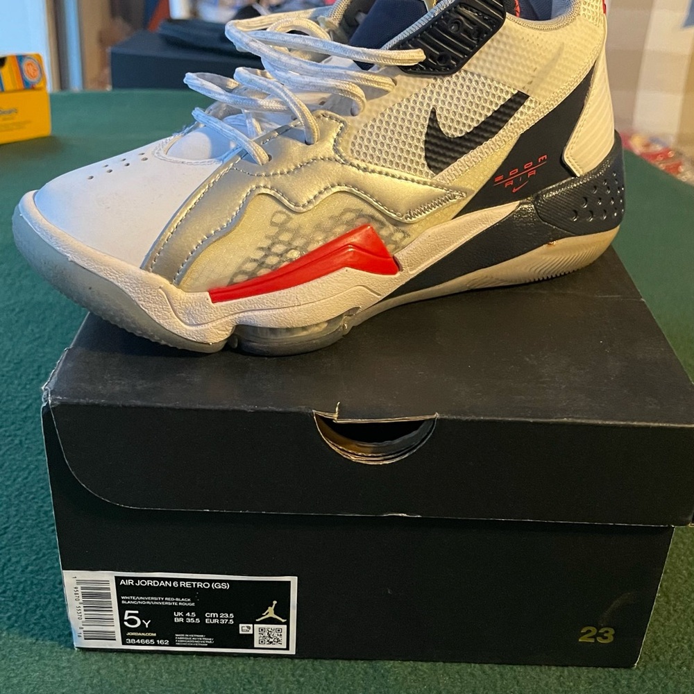 Air Jordan 6 Retro (GS) Sneakers - White, Black and Red